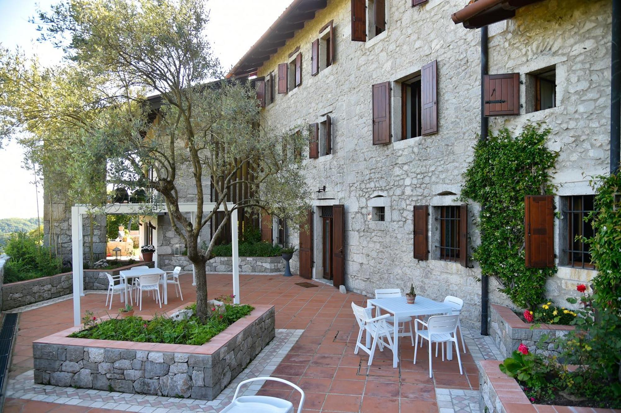 Villa Borgo Murs Clauzetto Exterior photo